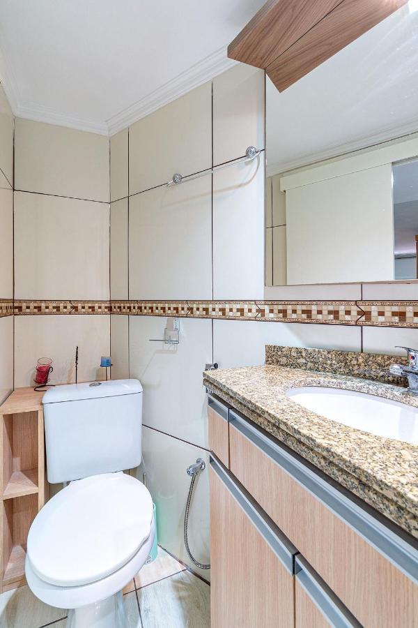 Amplo Apartamento Ao Lado Da Rua Coberta Gramado Exteriör bild
