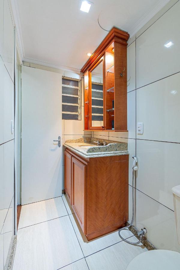 Amplo Apartamento Ao Lado Da Rua Coberta Gramado Exteriör bild